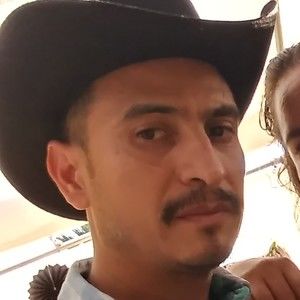 Meet your Posher, Leonel